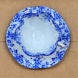Vintage 1950’s Shelley Fine Bone China England TeaCup &‎ Saucer “Dainty Blue”